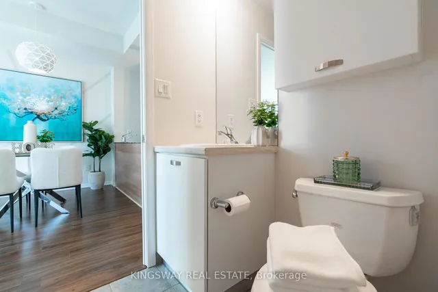 Additional image 27 of 38 Grenville St Unit 2706