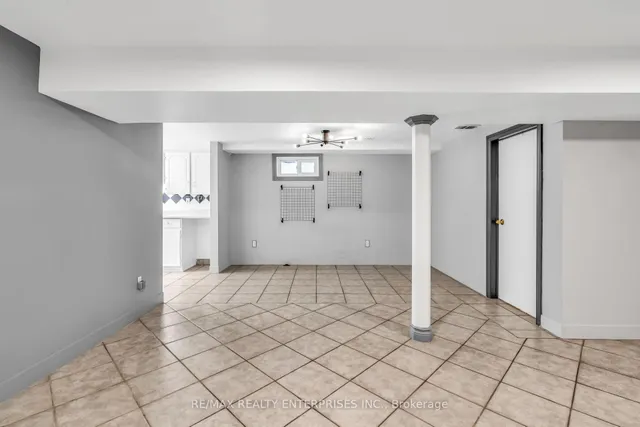 Additional image 34 of 79 Watney Cres