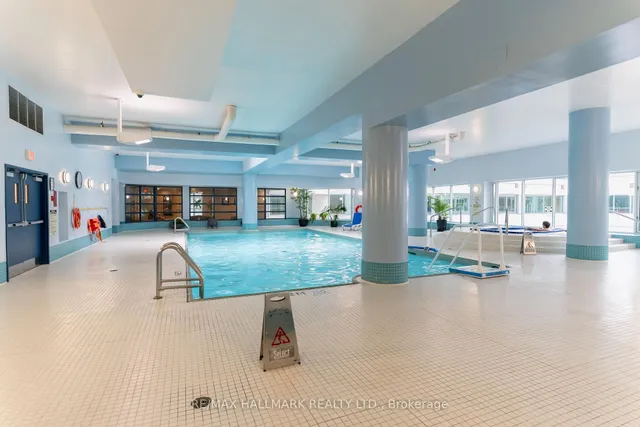 Additional image 40 of 10 Queens Quay Unit Ph9