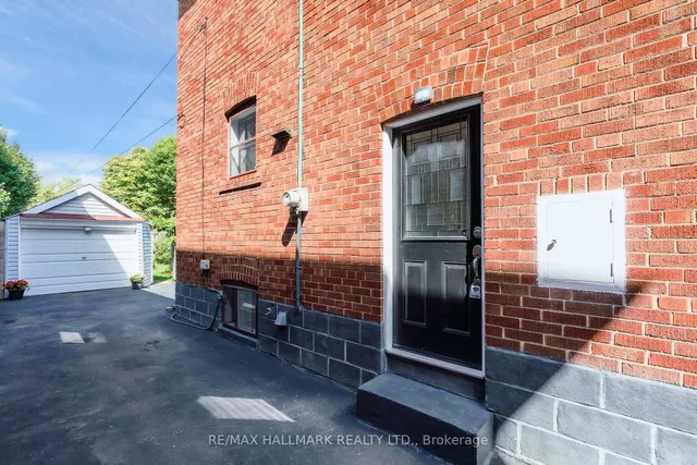 Additional image 38 of 220 Browning Ave