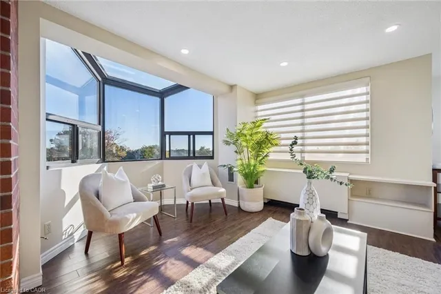 Additional image 6 of 20 Ellen St Unit 610