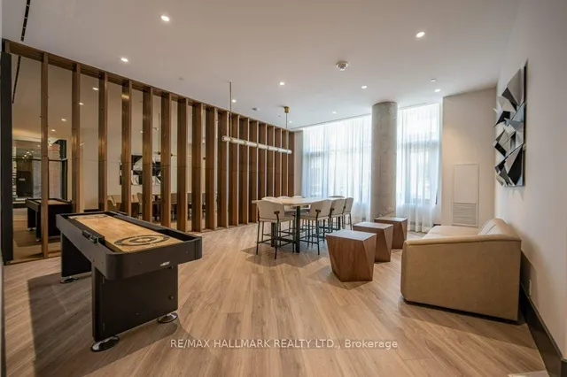 Additional image 15 of 1808 St. Clair Ave Unit 220