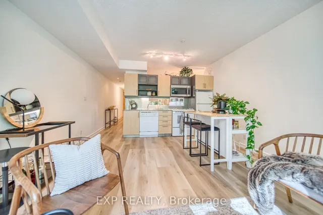 Additional image 18 of 350 Wellington St Unit M10