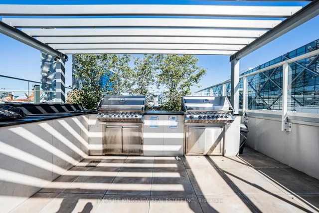 Additional image 41 of 15 Queens Quay Unit 923