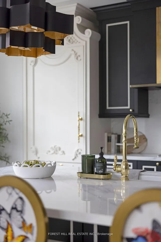 Additional image 31 of 200 Russell Hill Rd Unit 303