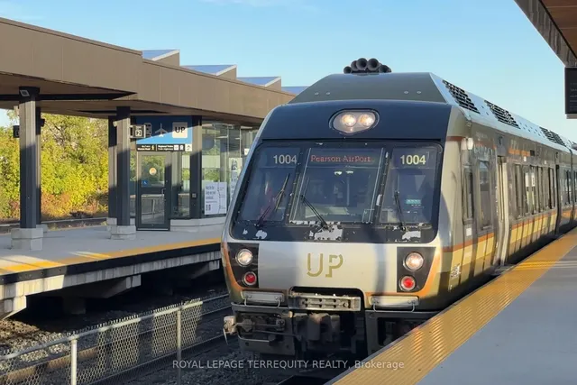 Additional image 38 of 19 Wall Ave