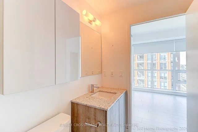 Additional image 15 of 31 Tippett Rd Unit 1306