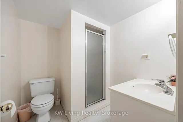 Additional image 32 of 48 Coverdale Cres