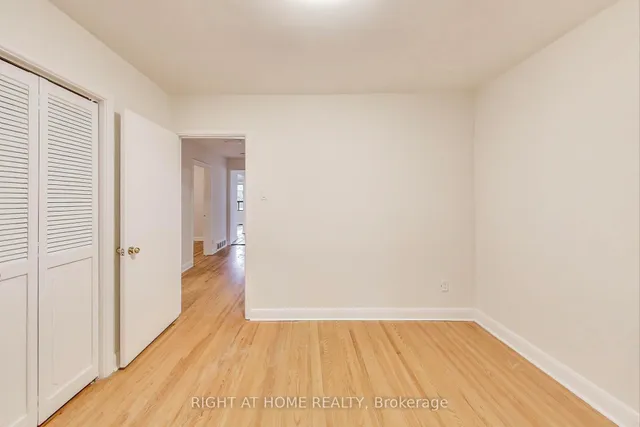 Additional image 17 of 270 Renforth Dr