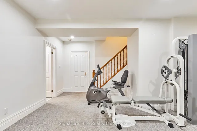 Additional image 24 of 4 Baby Point Terr