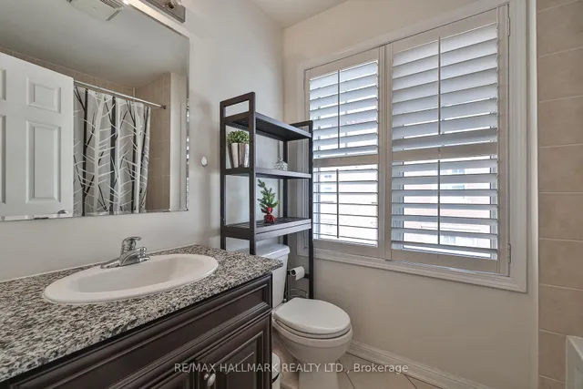 Additional image 13 of 30 Mendelssohn St Unit 9