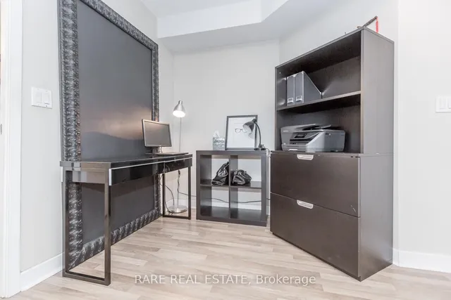 Additional image 11 of 12 Yonge St Unit 501