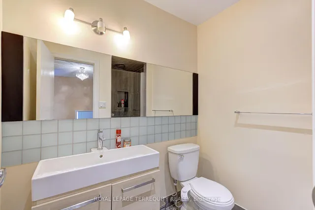 Additional image 24 of 76 English Ivy Way