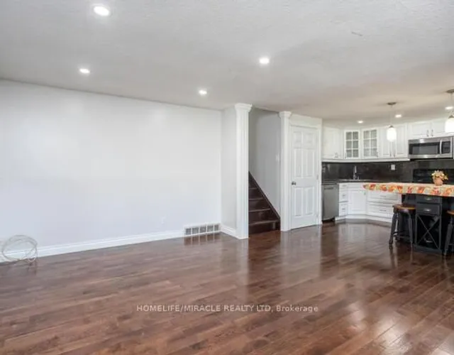 Additional image 5 of 70 Elm Ridge Dr