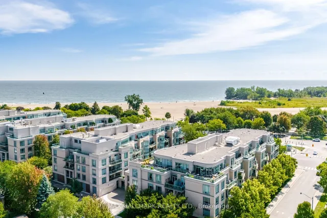 9 Boardwalk Dr Unit PH5