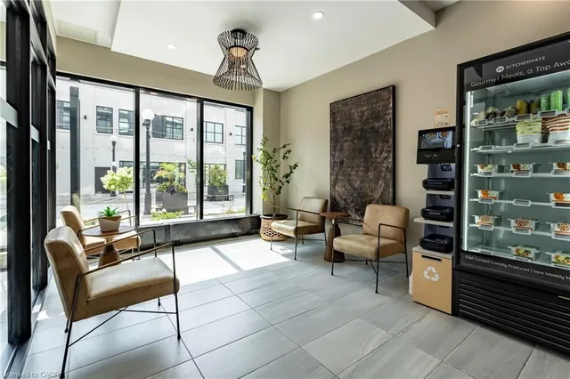 Additional image 4 of 60 Charles St Unit 705