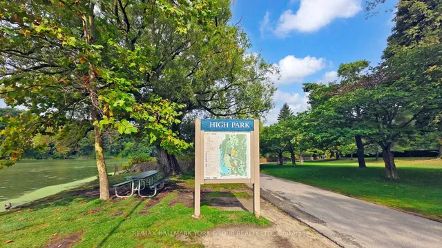 Additional image 44 of 1638 Bloor St Unit 1105