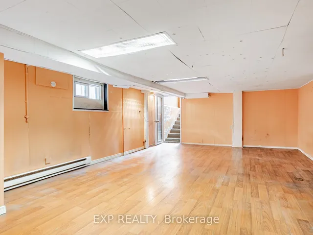 Additional image 26 of 235 Grace St