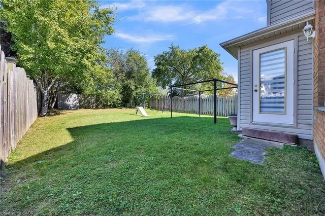 Additional image 23 of 14 Keller Cres