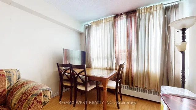Additional image 9 of 940 Caledonia Rd Unit 210