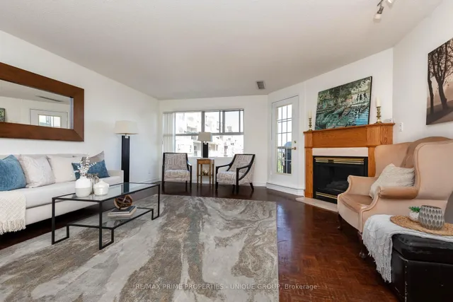 Additional image 3 of 18 Concorde Pl Unit 808