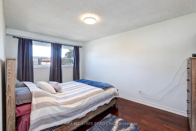Additional image 19 of 8A Ruthven Pl