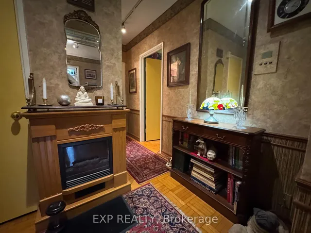 Additional image 9 of 30 elm Ave Unit 104