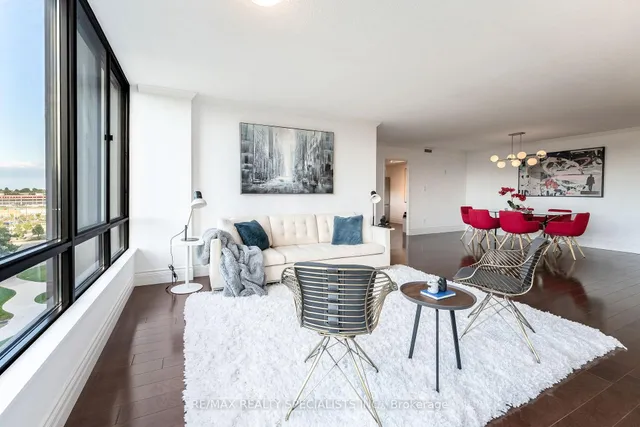 Additional image 10 of 65 Skymark Dr Unit 201