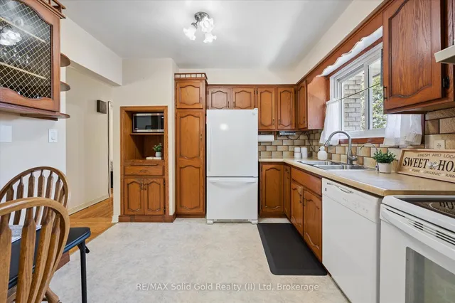 Additional image 14 of 32 Lambert Pl