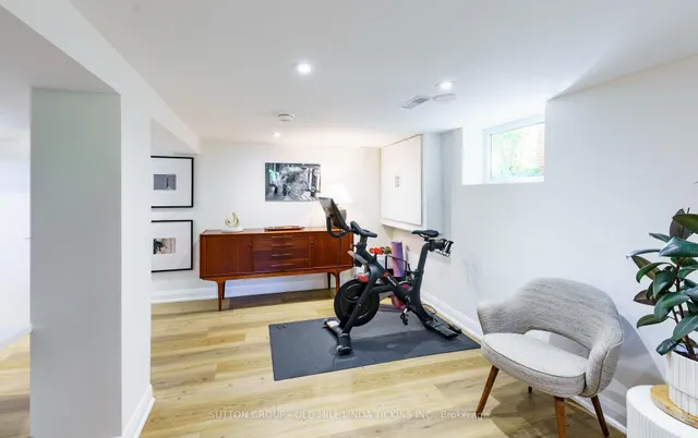 Additional image 15 of 64 Westrose Ave