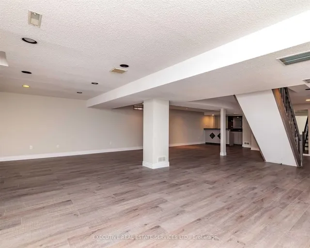 Additional image 32 of 49 Bluenose Cres