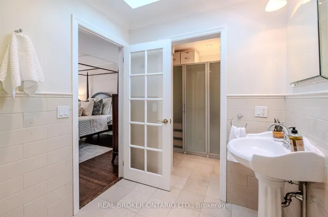 Additional image 25 of 6 Streatham Pl