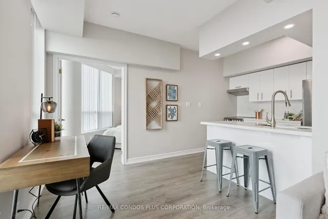 Additional image 4 of 230 Queens Quay Unit 1221