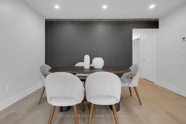 Additional image 8 of 43 Howell Sq