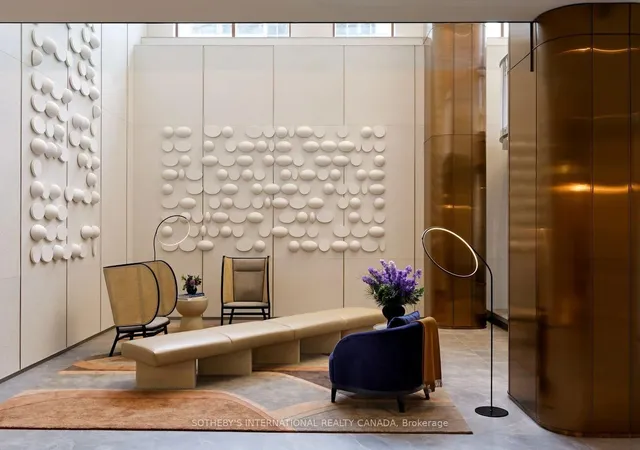 Additional image 18 of 155 Merchants' Wharf Unit 903