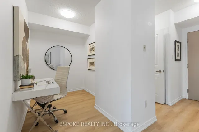 Additional image 15 of 2495 Dundas St Unit 320