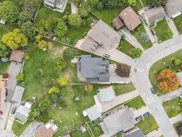 Additional image 49 of 11 Compton Cres