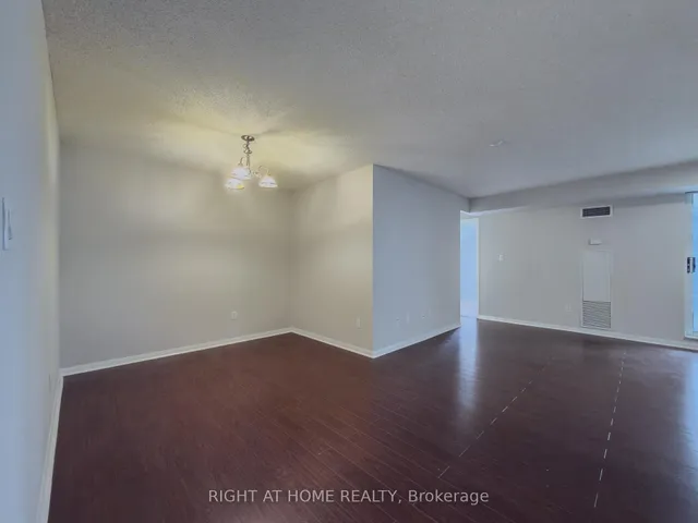 Additional image 8 of 23 Lorraine Dr Unit 801