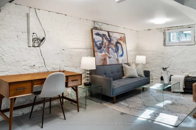 Additional image 25 of 470 Runnymede Rd