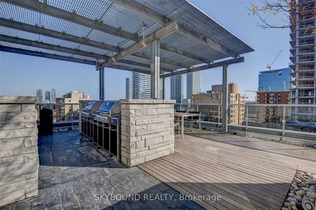 Additional image 44 of 55 Front St Unit 323