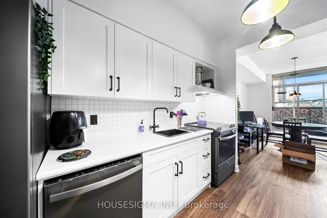 Additional image 4 of 1375 Dupont St Unit 210