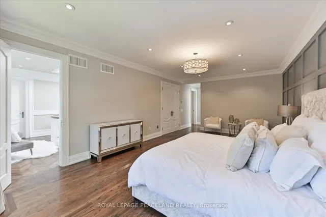 Additional image 32 of 2 Flaremore Cres