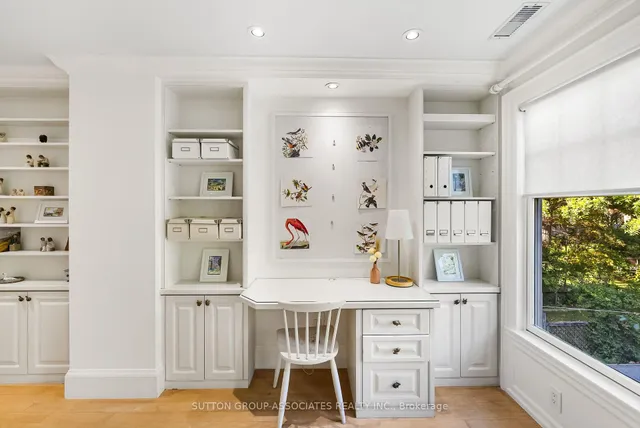 Additional image 31 of 193 Howland Ave