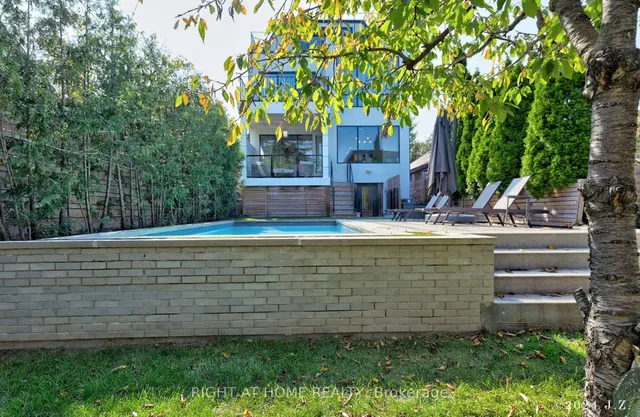 Additional image 16 of 521 Atlas Ave