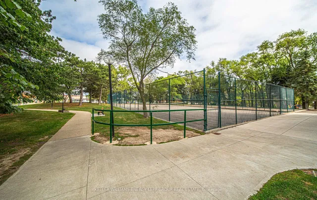 Additional image 28 of 90 Ling Rd Unit 1508