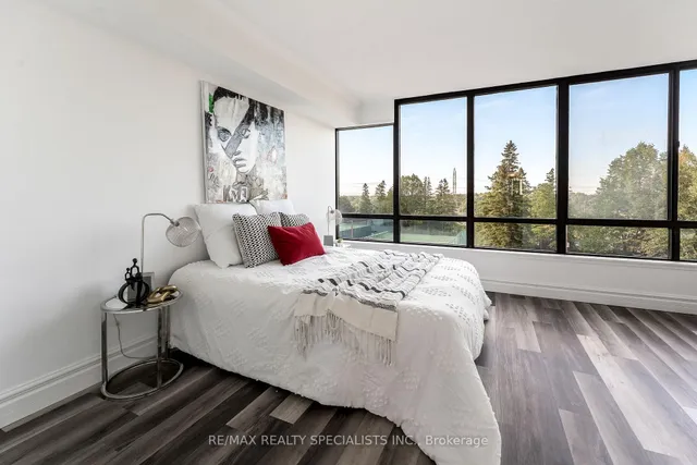 Additional image 37 of 65 Skymark Dr Unit 201