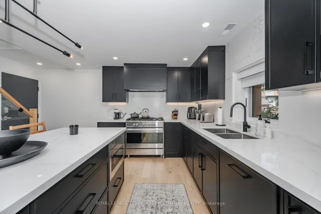 Additional image 8 of 34 Claremont St Unit 201