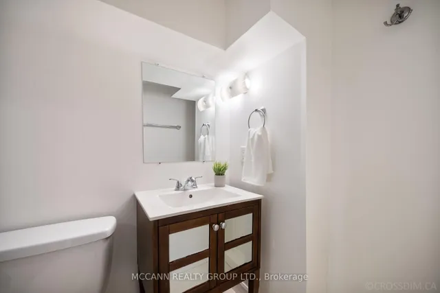 Additional image 37 of 217 Pearson Ave