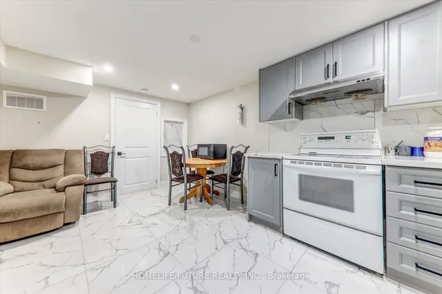 Additional image 33 of 153 Centennial Rd