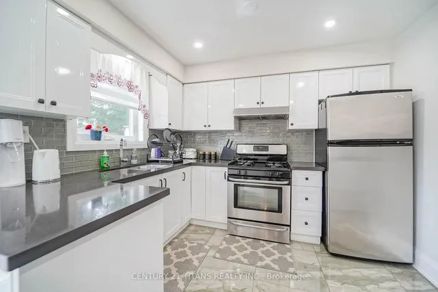 Additional image 41 of 42 Pixley Cres